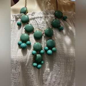 Gorgeous Statement Necklace!!